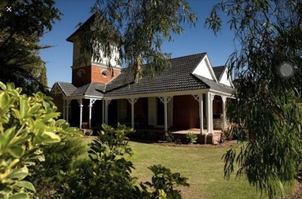 Hotel Ithaca 1896 Manor Busselton Exterior foto